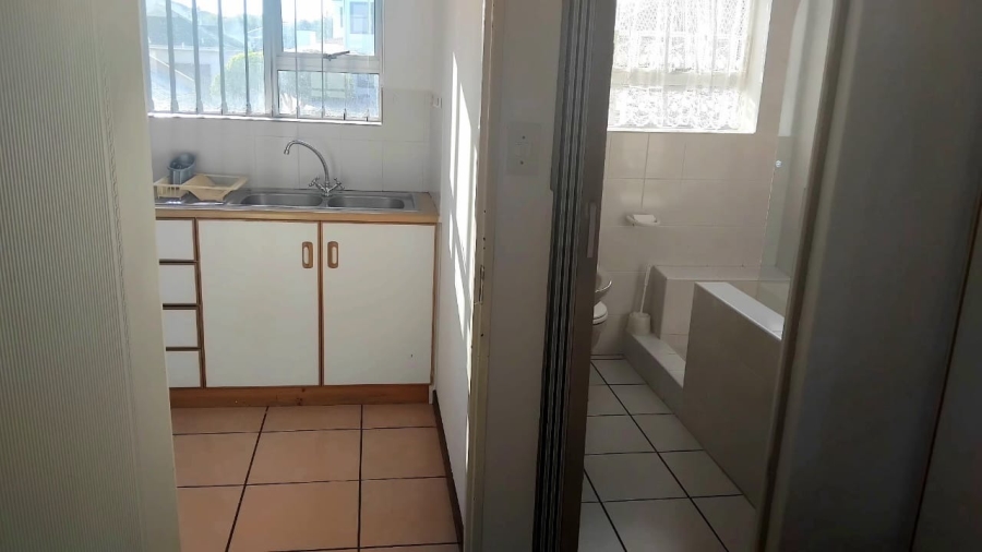 To Let 1 Bedroom Property for Rent in Myburgh Park Western Cape